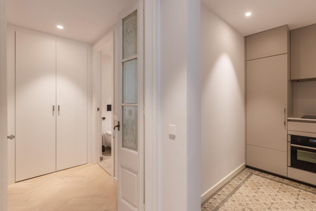 Апартаменты в Барселоне, Испания, 110 м² - фото 9