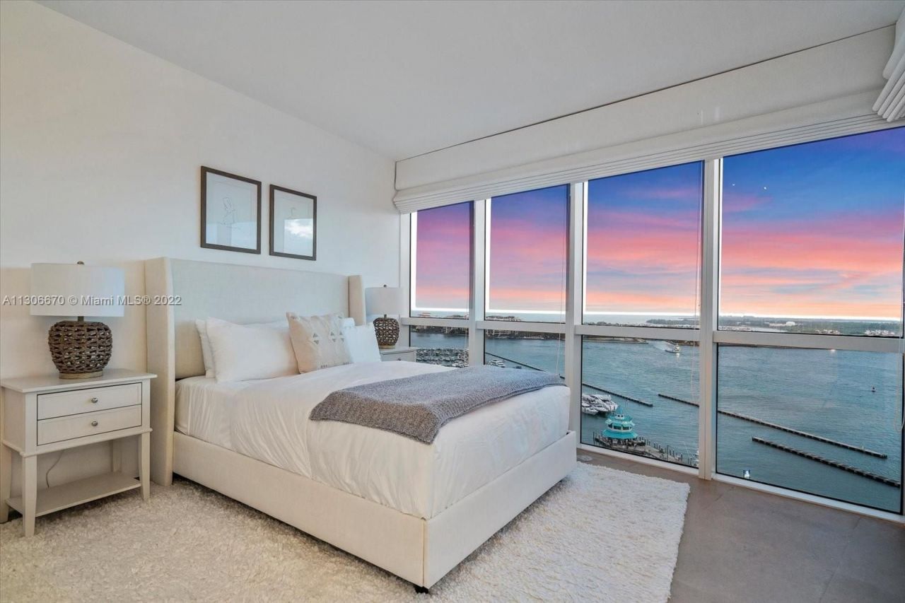 Квартира в Майами, США, 140 м² - фото 2