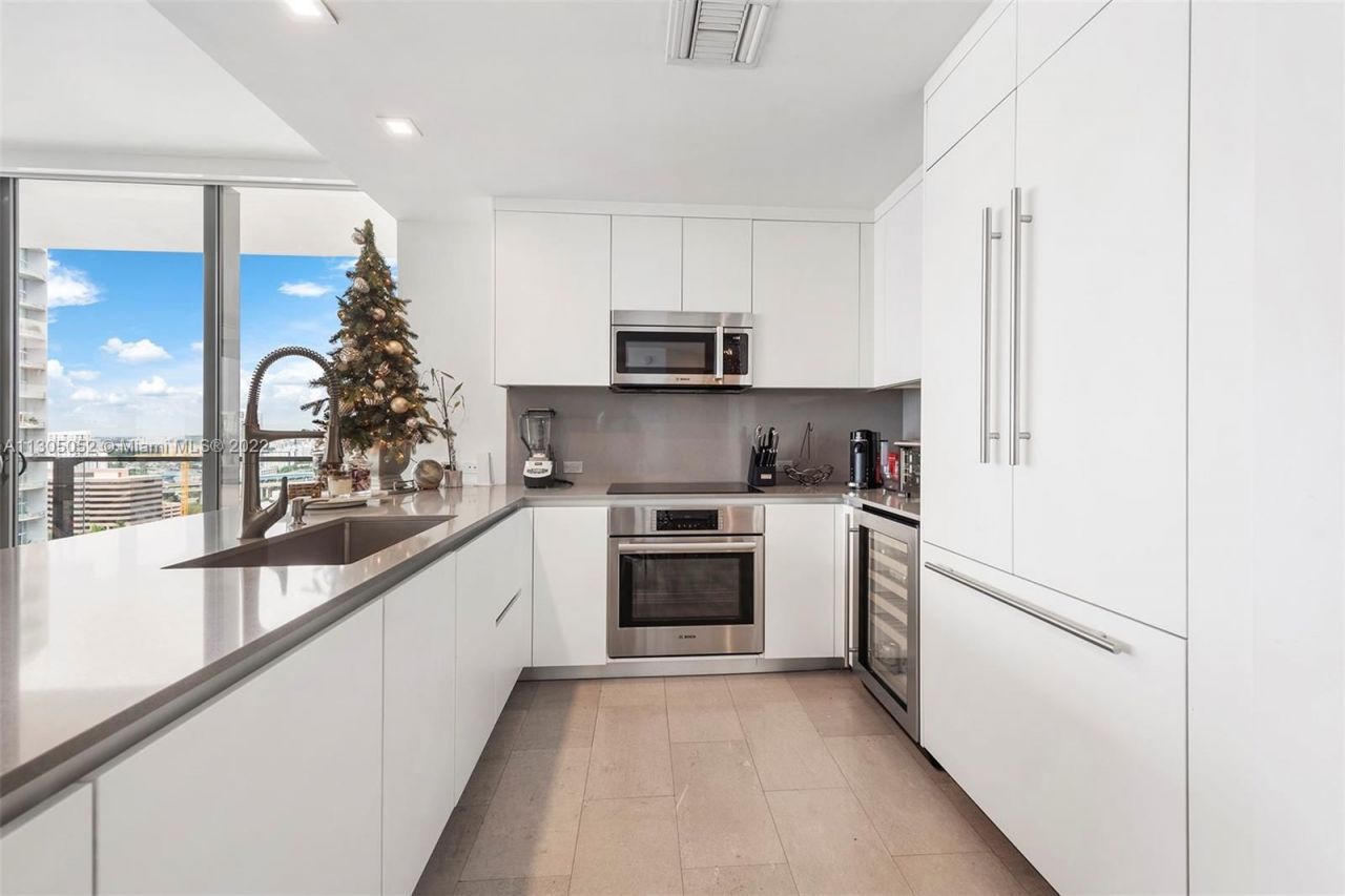 Квартира в Майами, США, 160 м² - фото 13