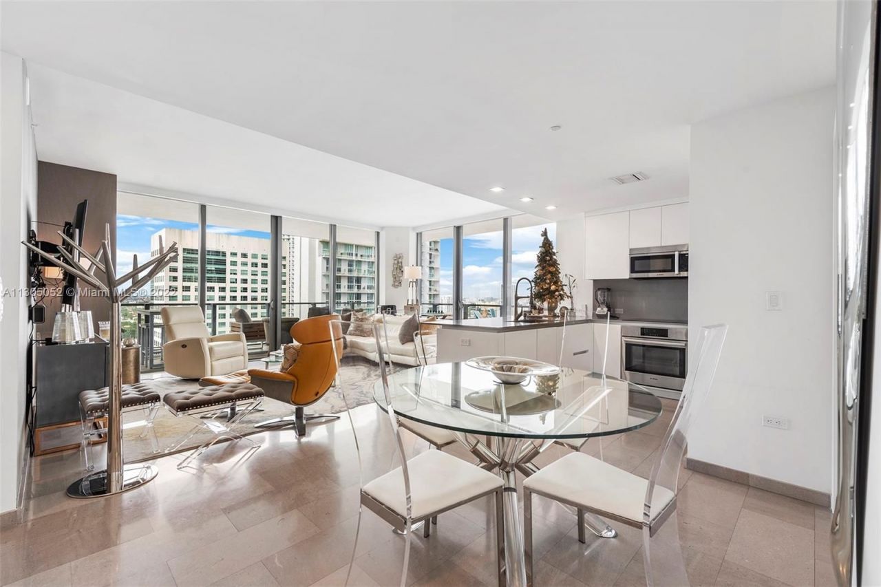 Квартира в Майами, США, 160 м² - фото 12