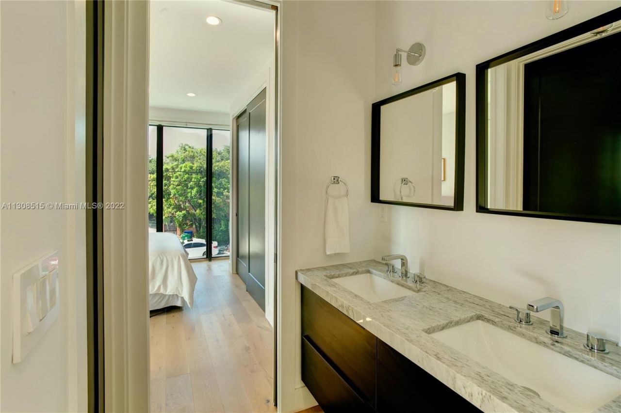 Таунхаус в Майами, США, 160 м² - фото 6