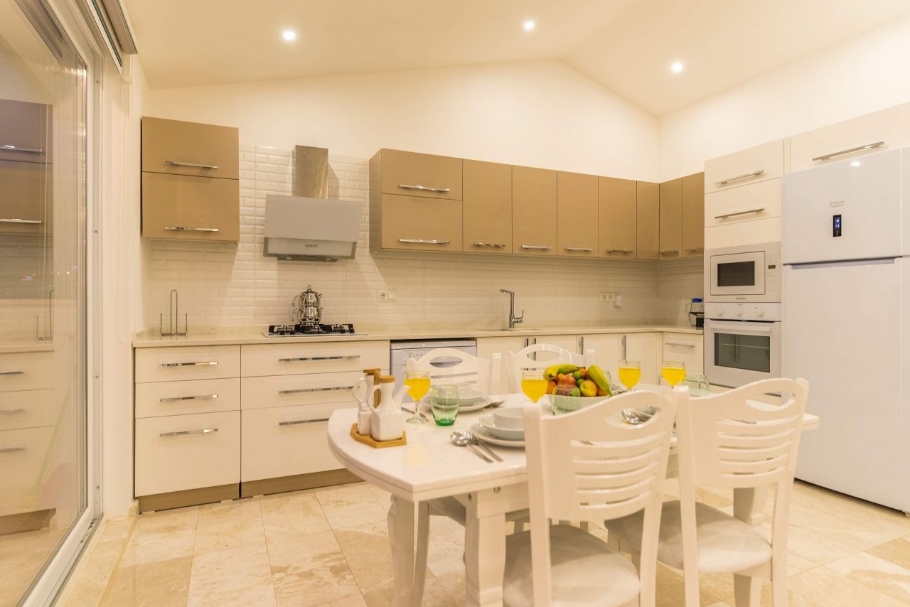 Вилла в Калкане, Турция, 250 м² - фото 12