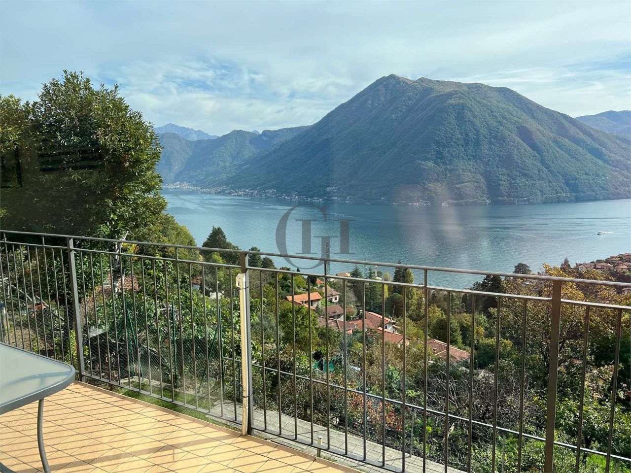 Апартаменты у озера Комо, Италия, 85 м² - фото 8