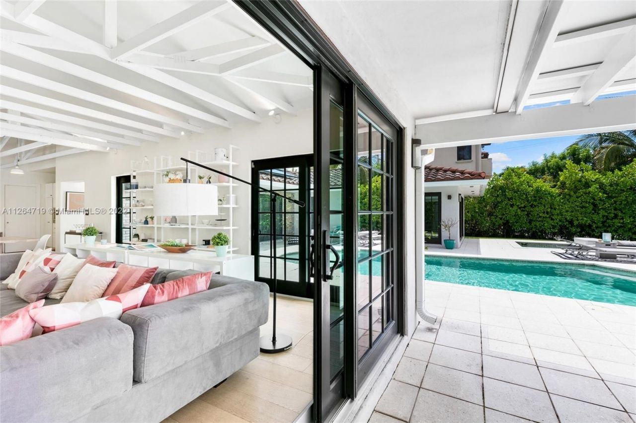 Вилла в Майами, США, 300 м² - фото 12