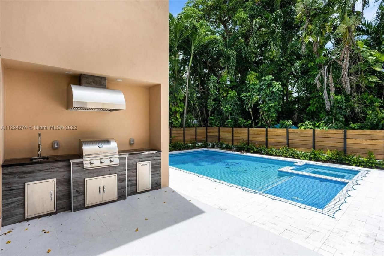 Дом в Майами, США, 300 м² - фото 11