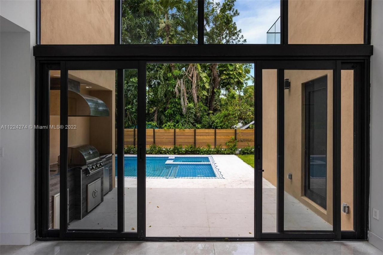 Дом в Майами, США, 300 м² - фото 12