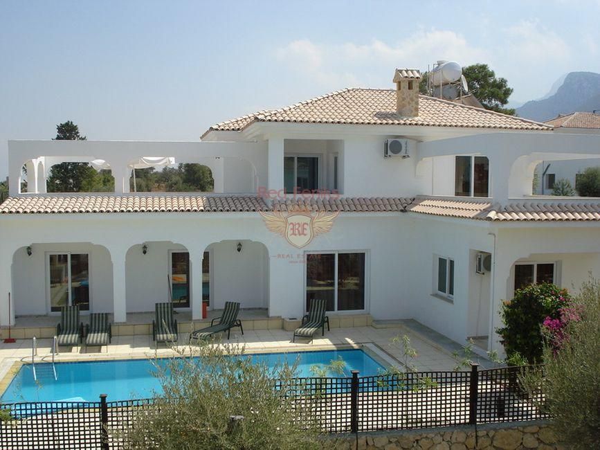 Дом в Кирении, Кипр, 210 м2 - фото 1