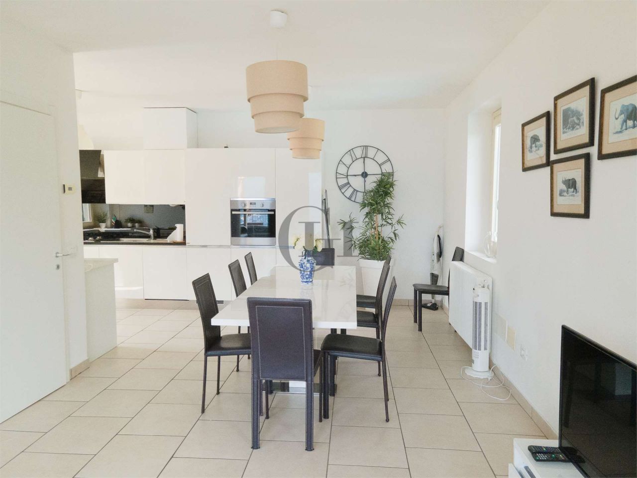 Вилла у озера Комо, Италия, 150 м² - фото 7