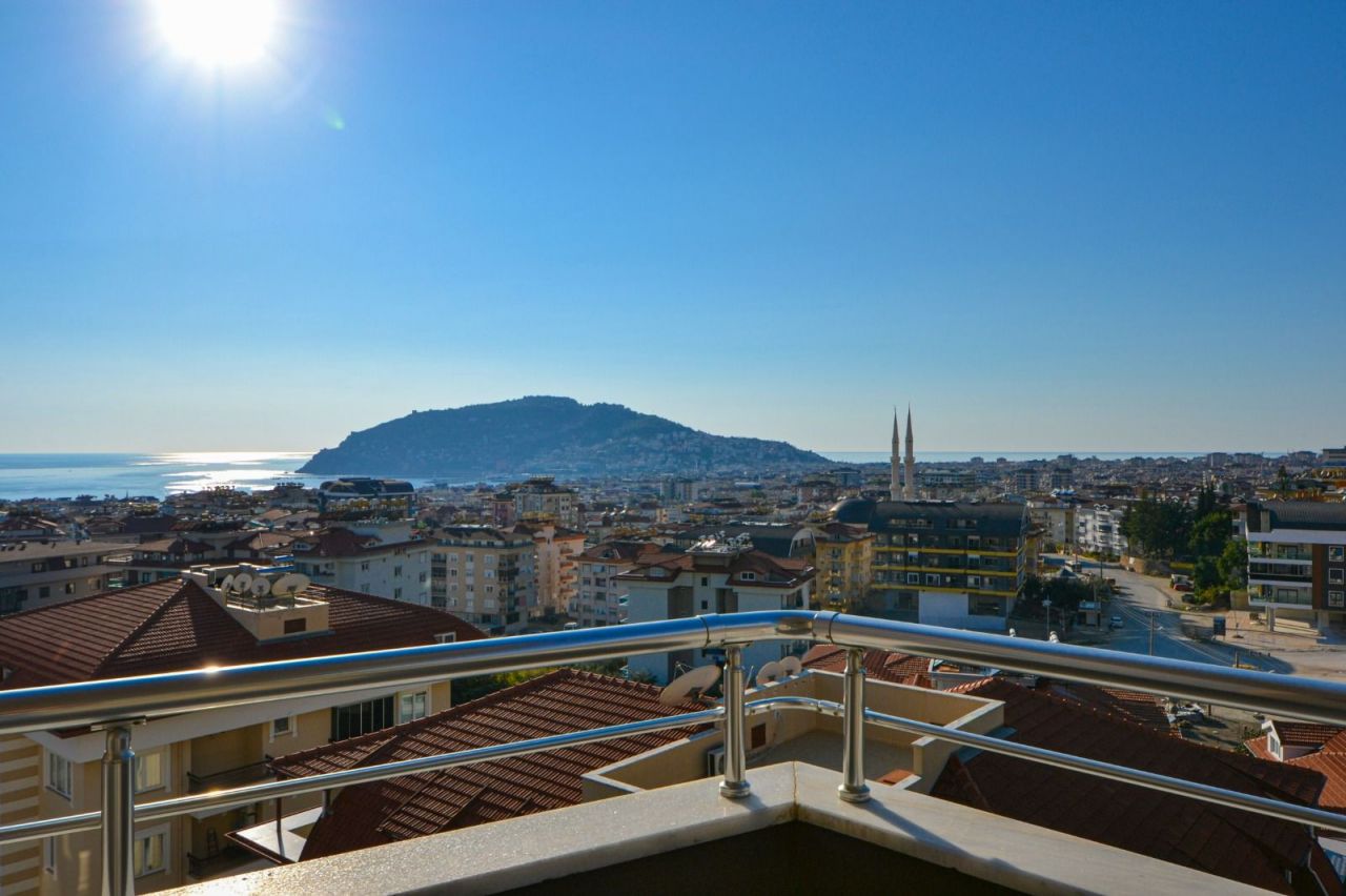 Квартира в Алании, Турция, 120 м² - фото 2