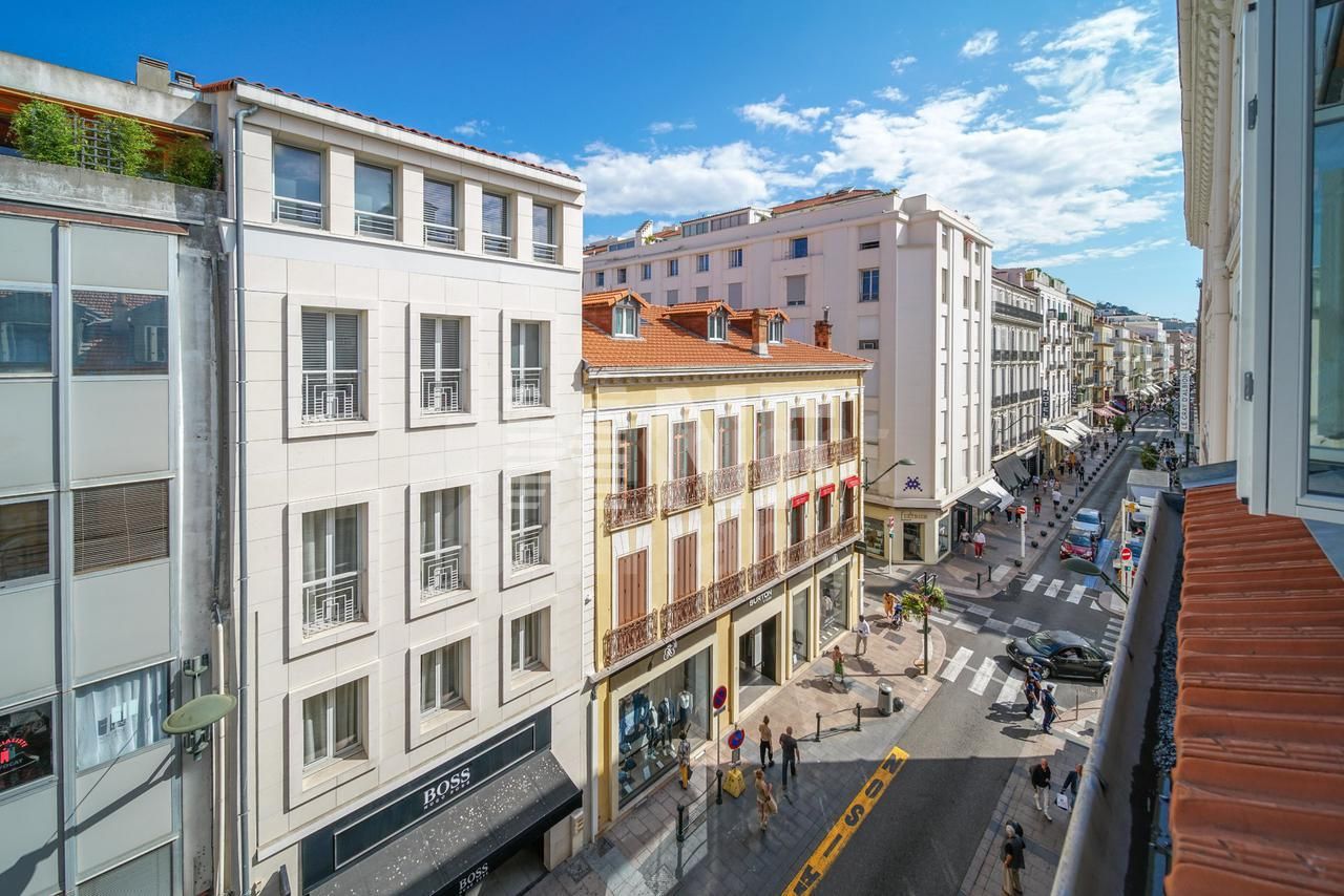 Апартаменты в Каннах, Франция, 115 м² - фото 1
