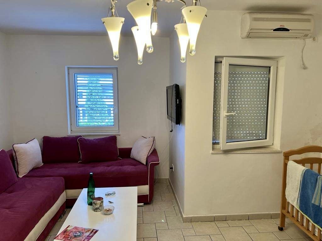 Квартира в Петроваце, Черногория, 100 м² - фото 2