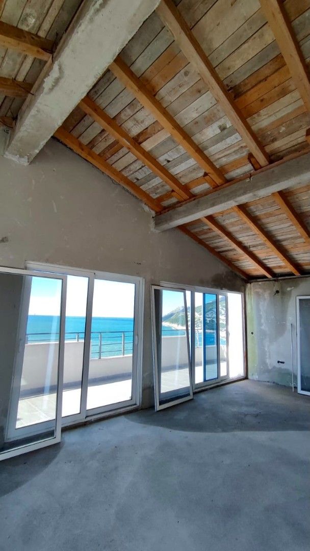 Квартира в Добра Воде, Черногория, 155 м² - фото 7