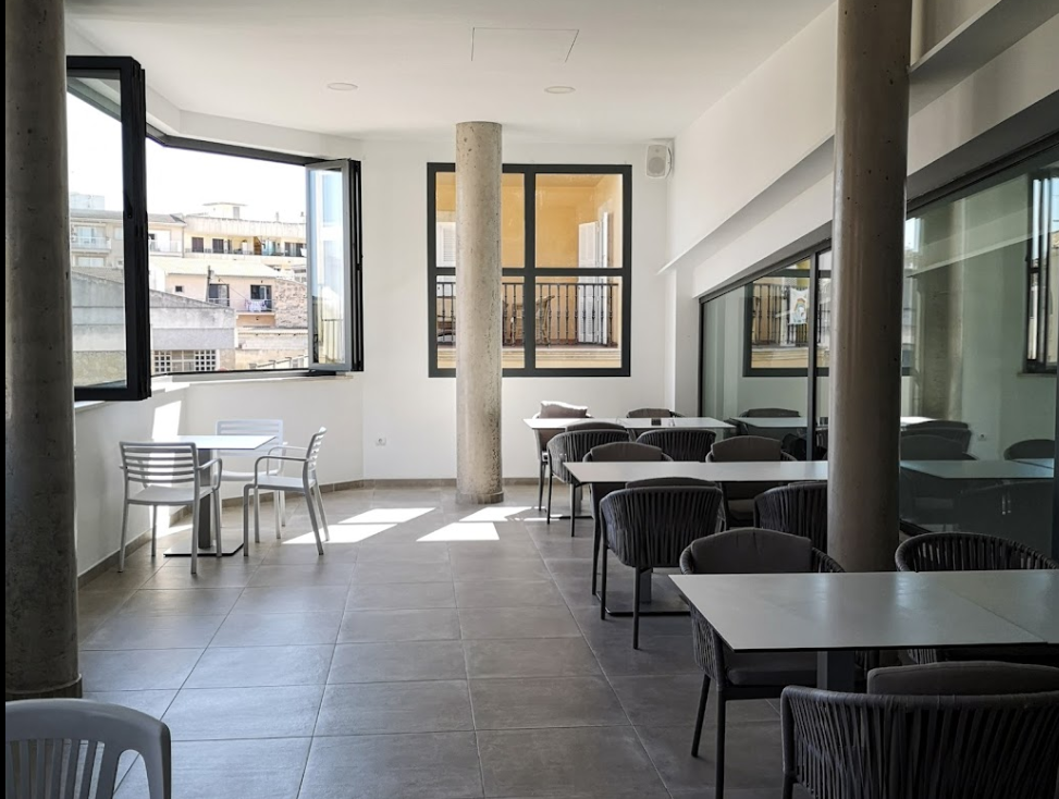 Коммерческая недвижимость Muro, Испания, 640 м² - фото 1