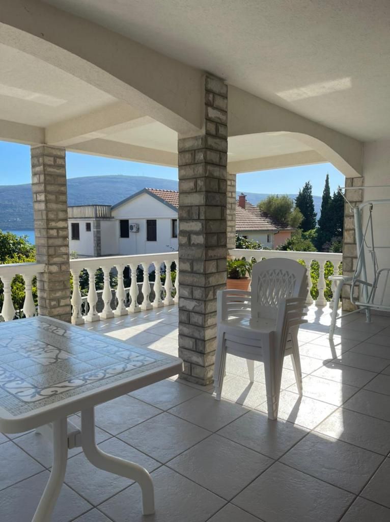 Вилла в Биеле, Черногория, 350 м² - фото 4