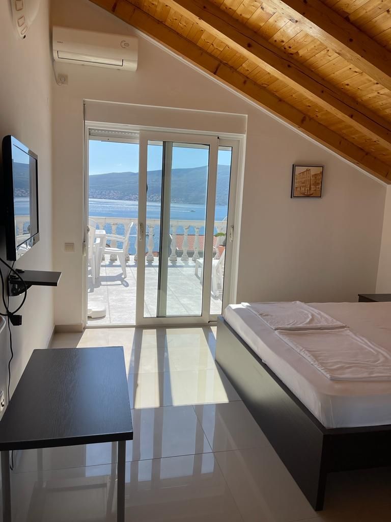 Вилла в Биеле, Черногория, 350 м² - фото 15