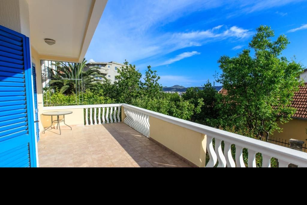 Дом в Баре, Черногория, 400 м² - фото 3