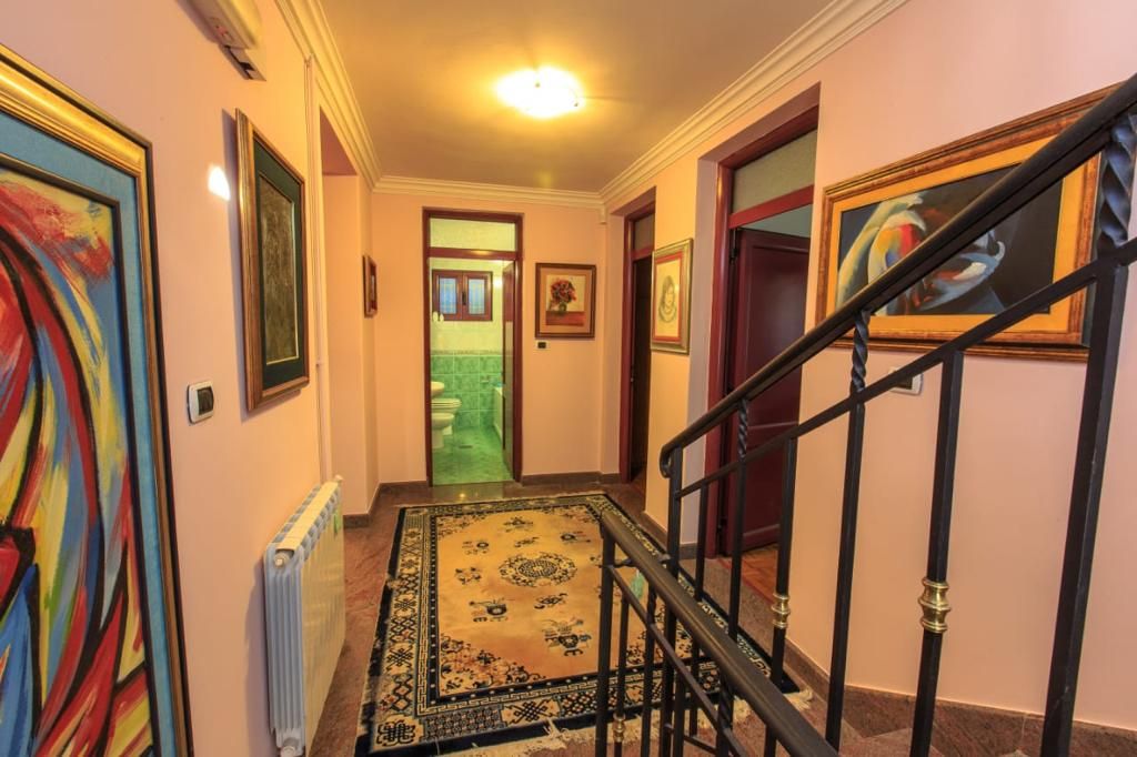 Дом в Баре, Черногория, 400 м² - фото 7