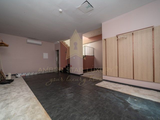 Магазин в Лиссабоне, Португалия, 126 м² - фото 3