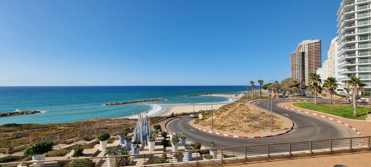 Квартира в Нетании, Израиль, 127 м² - фото 2