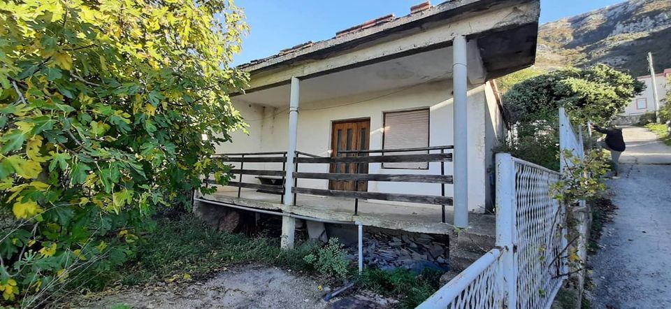 Дом в Сутоморе, Черногория, 68 м2 - фото 1