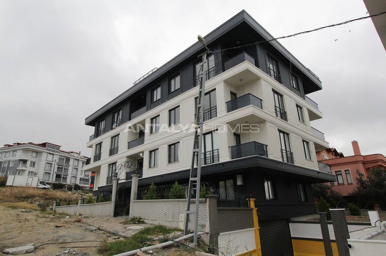 Апартаменты в Бейликдюзю, Турция, 158 м2 - фото 1