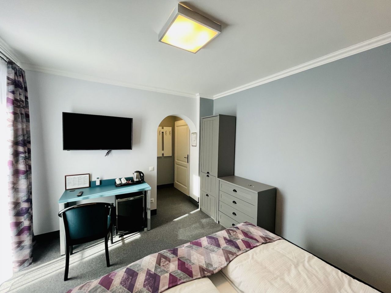 Отель, гостиница в Хевизе, Венгрия, 520 м² - фото 12