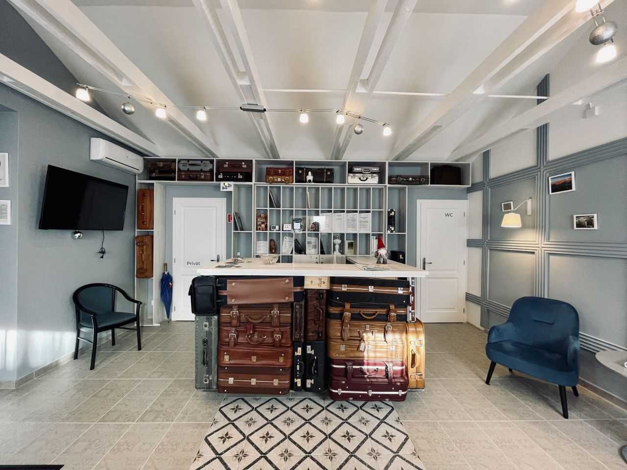 Отель, гостиница в Хевизе, Венгрия, 520 м² - фото 4