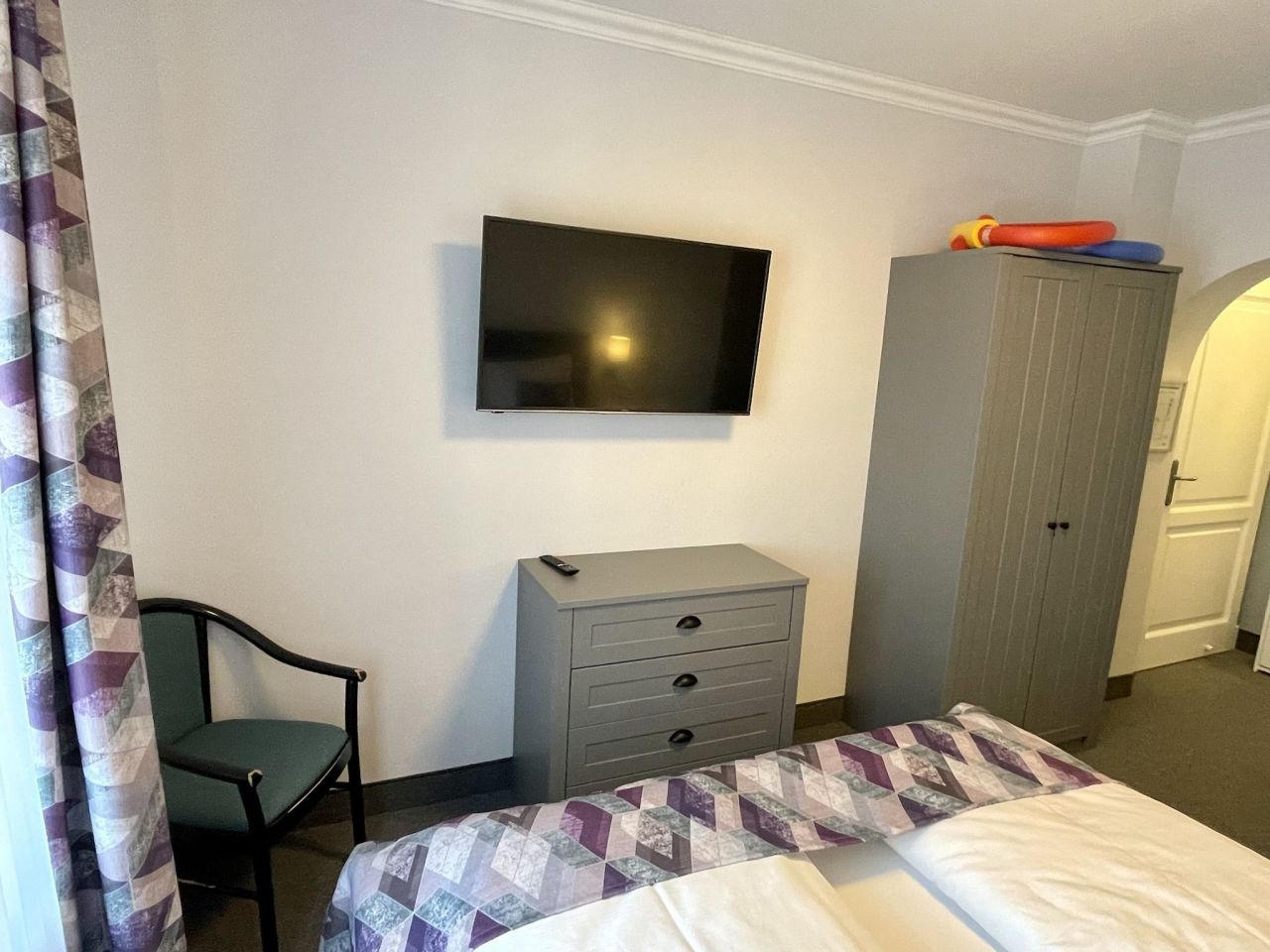 Отель, гостиница в Хевизе, Венгрия, 520 м² - фото 10