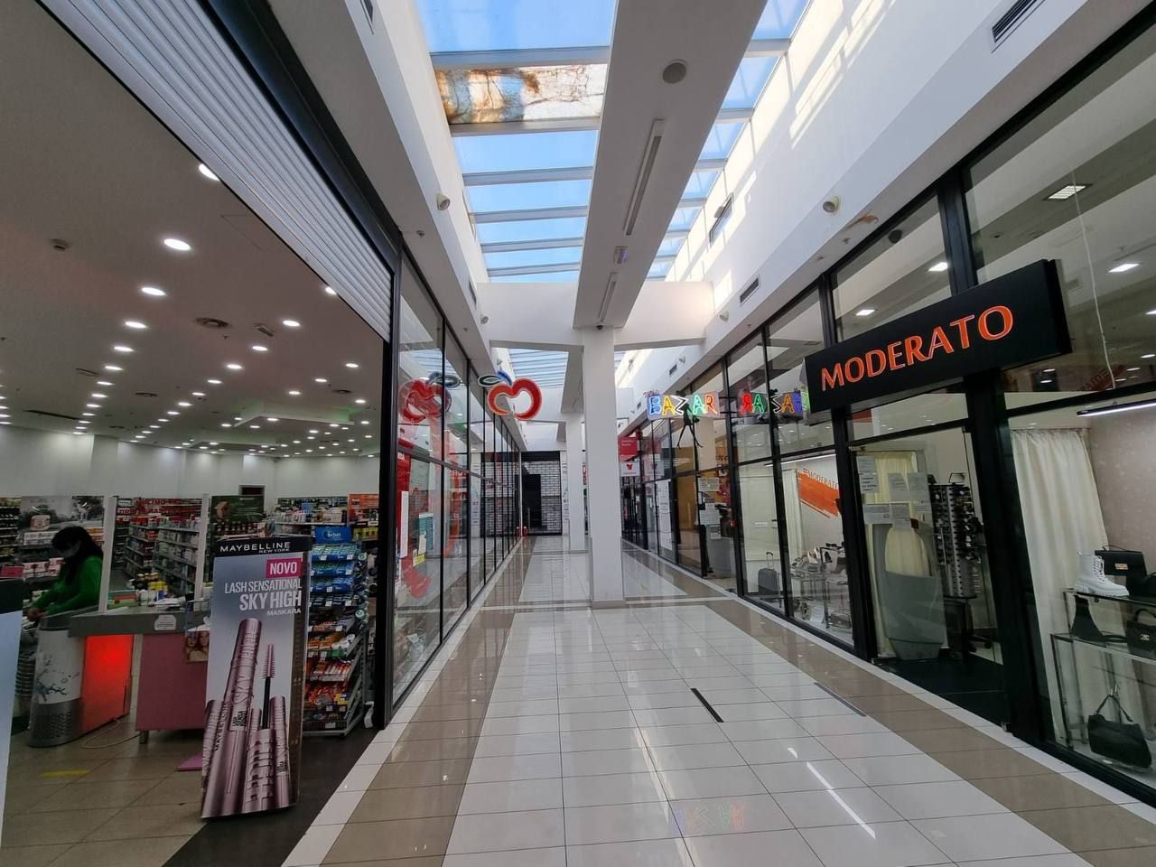 Кафе, ресторан в Подгорице, Черногория, 103 м² - фото 6