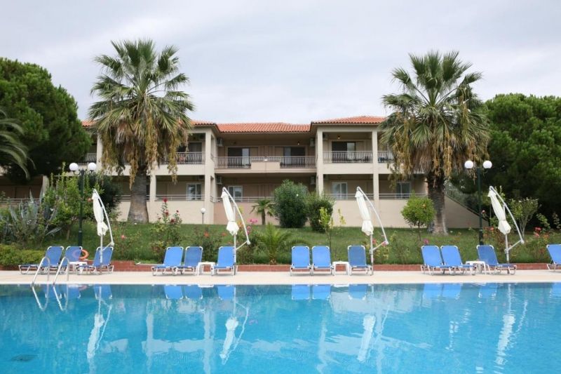 Отель, гостиница в Салониках, Греция, 5 500 м2 - фото 1