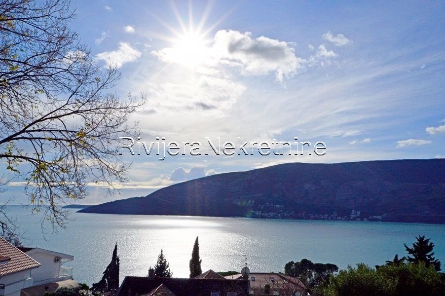 Апартаменты в Херцег-Нови, Черногория, 47 м² - фото 12