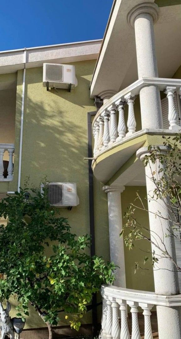 Дом в Баре, Черногория, 280 м² - фото 2