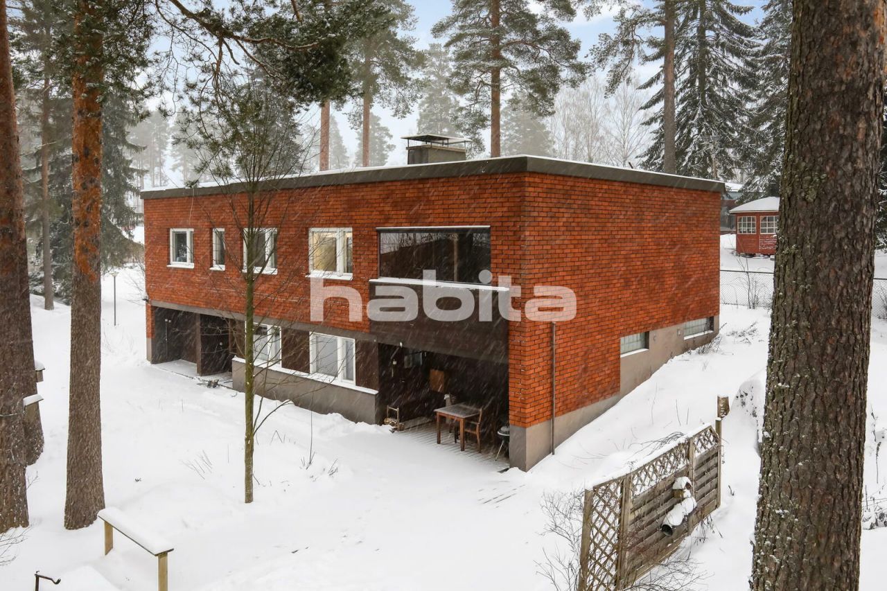 Дом в Вантаа, Финляндия, 137 м2 - фото 1