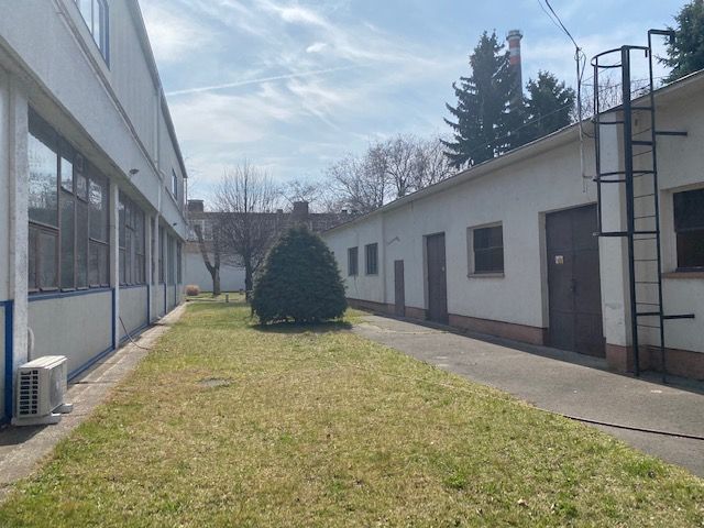 Производство в Будапеште, Венгрия, 2 926 м² - фото 2