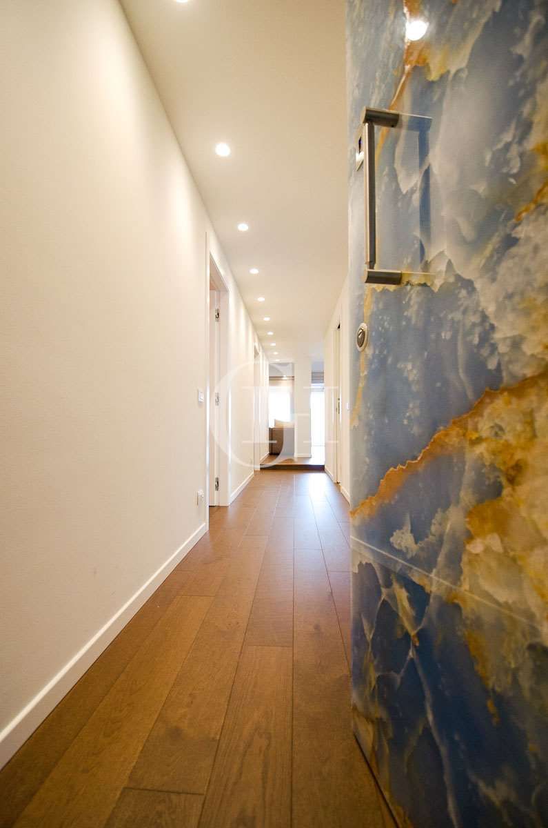 Пентхаус у озера Гарда, Италия, 130 м² - фото 8