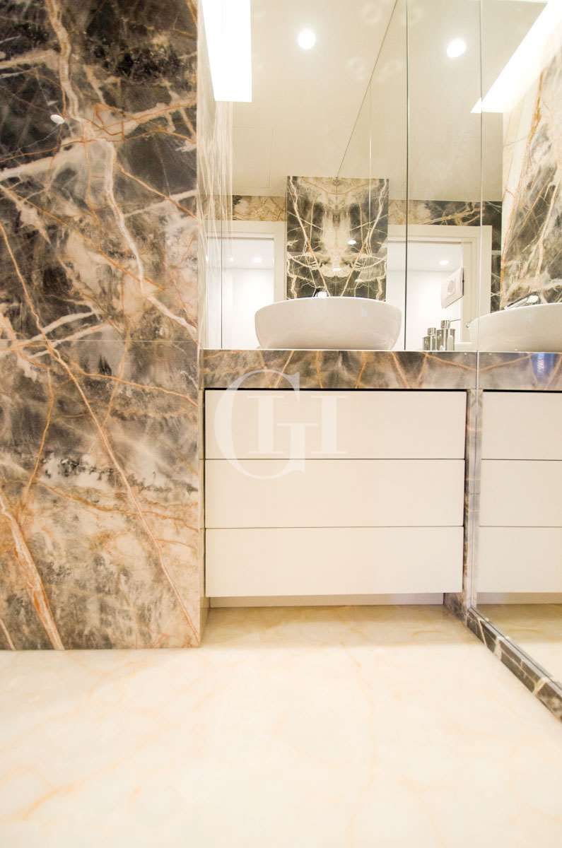 Пентхаус у озера Гарда, Италия, 130 м² - фото 15