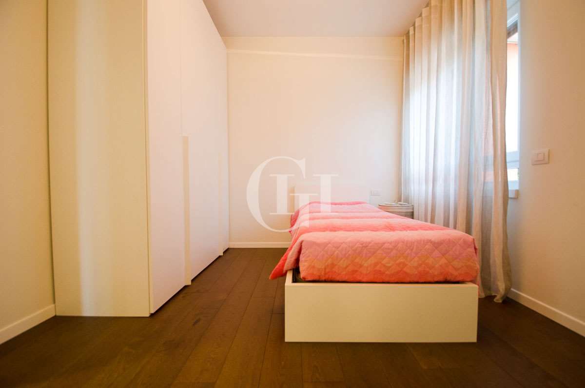 Пентхаус у озера Гарда, Италия, 130 м² - фото 17