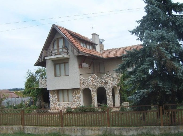 Дом в Браниште, Болгария, 220 м² - фото 1