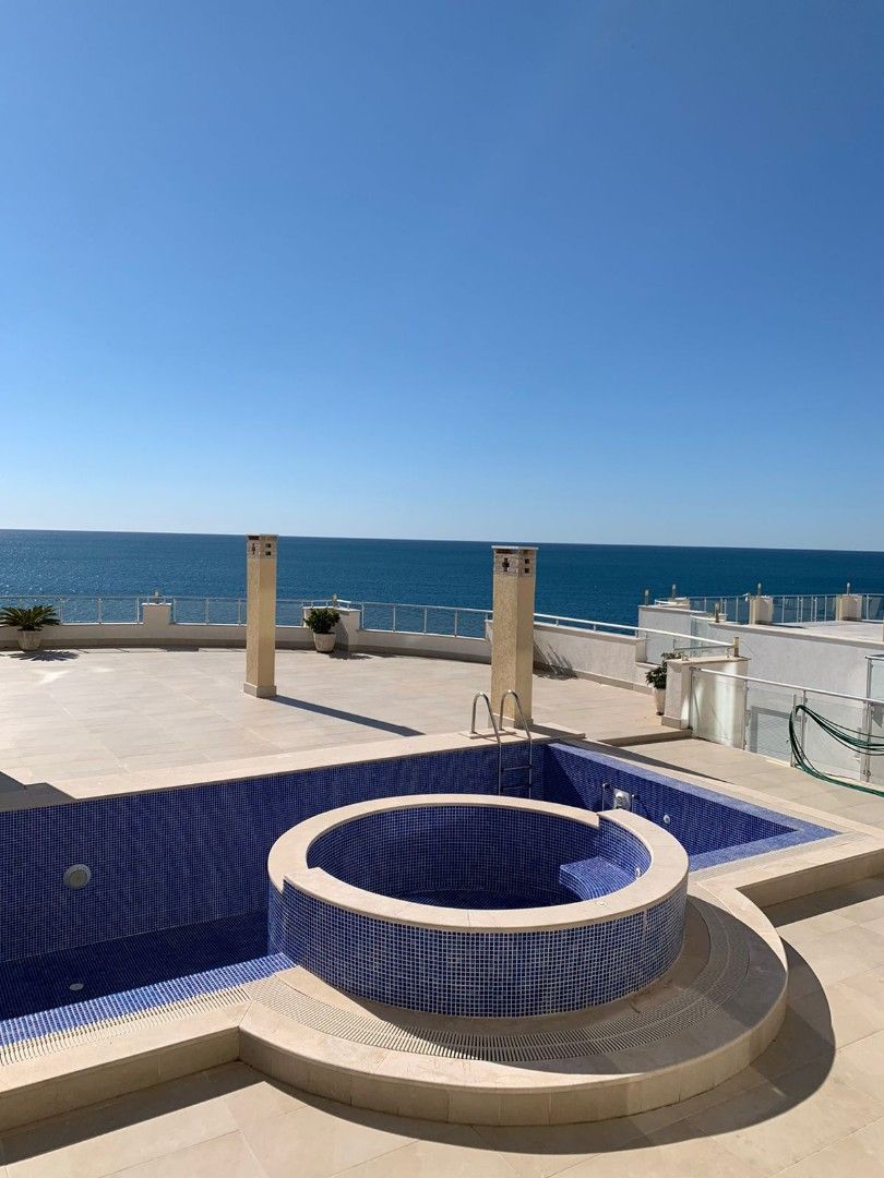 Квартира в Добра Воде, Черногория, 85 м² - фото 3