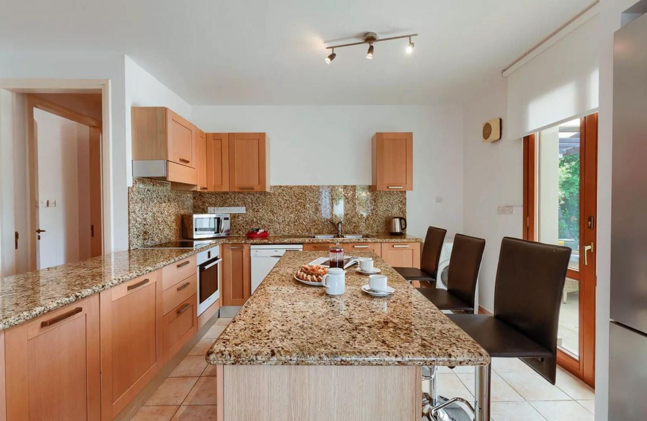 Бунгало в Пафосе, Кипр, 151 м² - фото 13