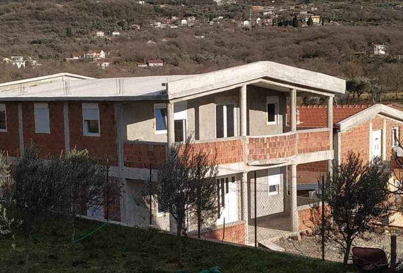 Коммерческая недвижимость в Шушани, Черногория, 260 м² - фото 6