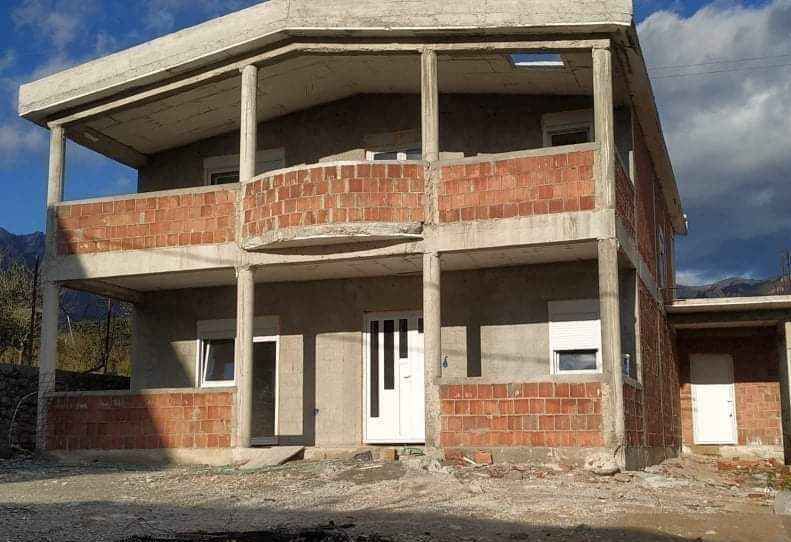 Коммерческая недвижимость в Шушани, Черногория, 260 м² - фото 8