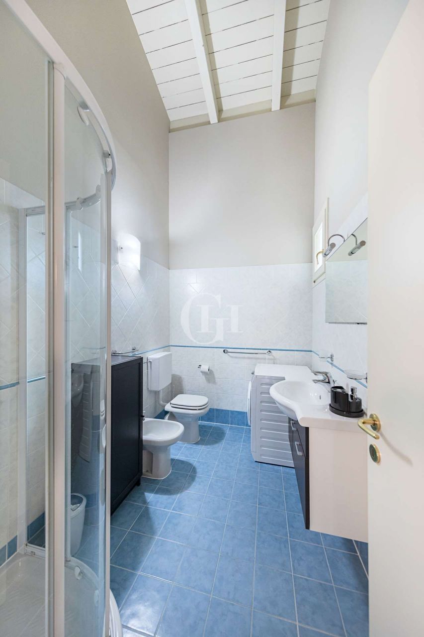 Апартаменты у озера Гарда, Италия, 80 м² - фото 10