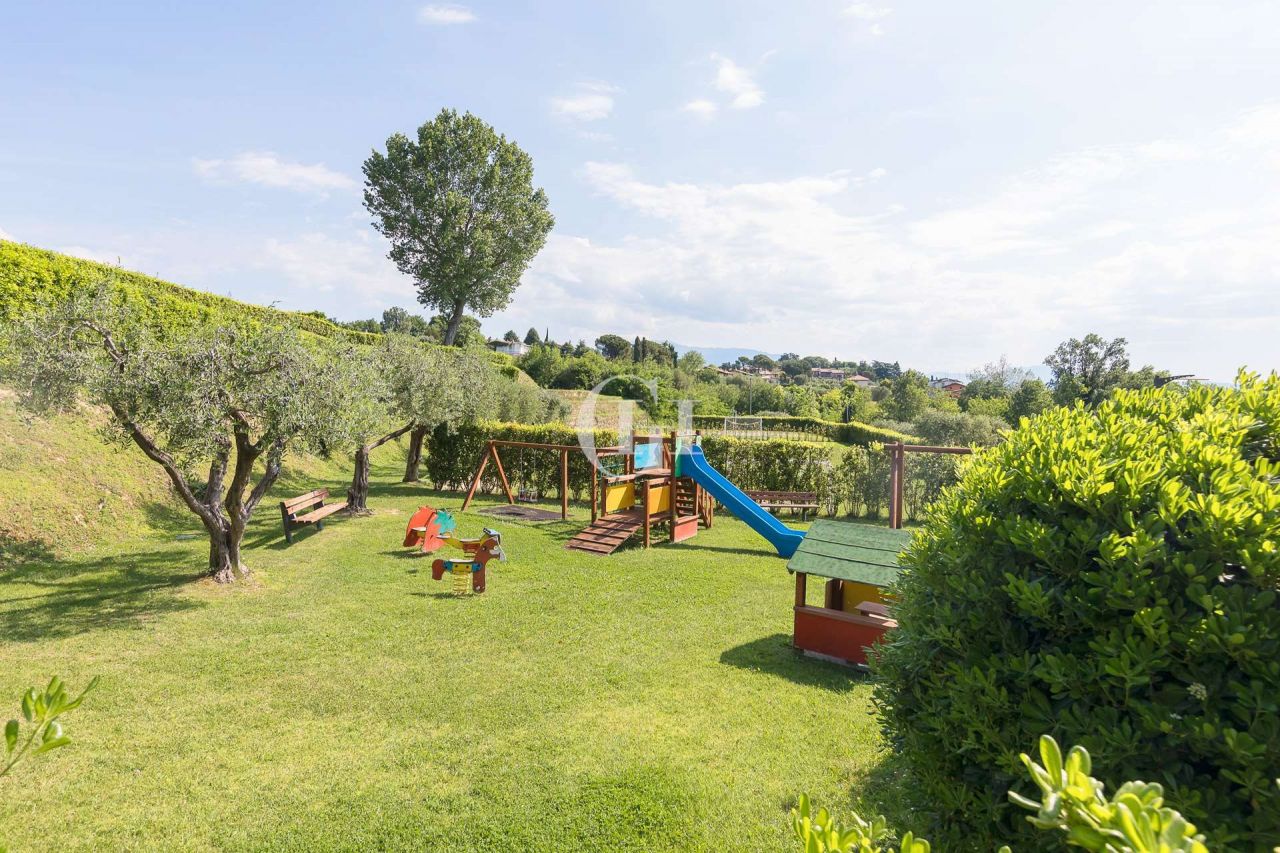 Апартаменты у озера Гарда, Италия, 80 м² - фото 15