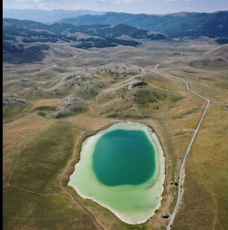 Земля в Жабляке, Черногория, 985 м² - фото 2