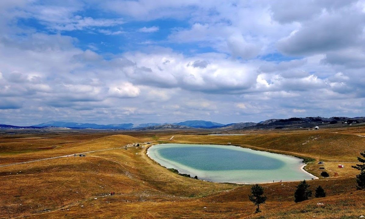 Земля в Жабляке, Черногория, 985 м² - фото 9