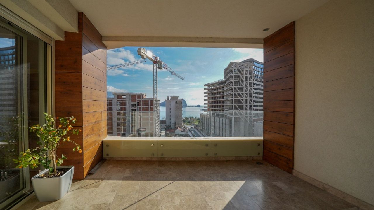 Квартира в Будве, Черногория, 121 м² - фото 10