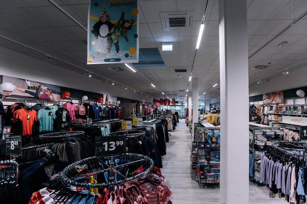 Магазин в Сежане, Словения, 1 068 м² - фото 5