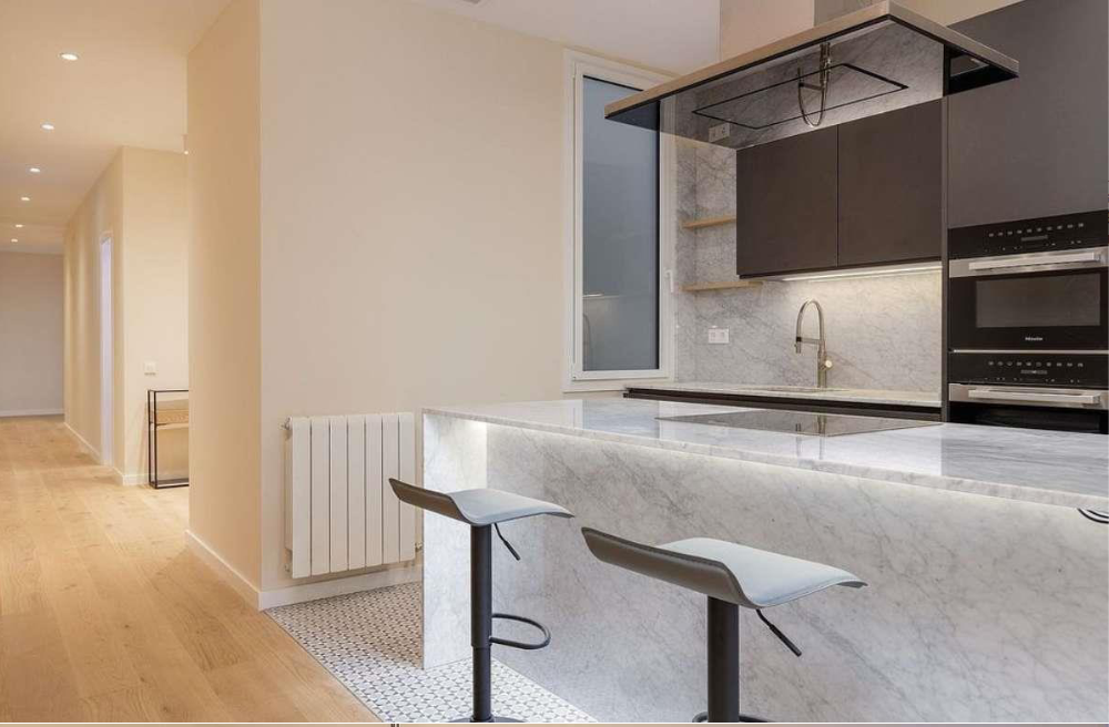 Апартаменты в Барселоне, Испания, 136 м² - фото 13