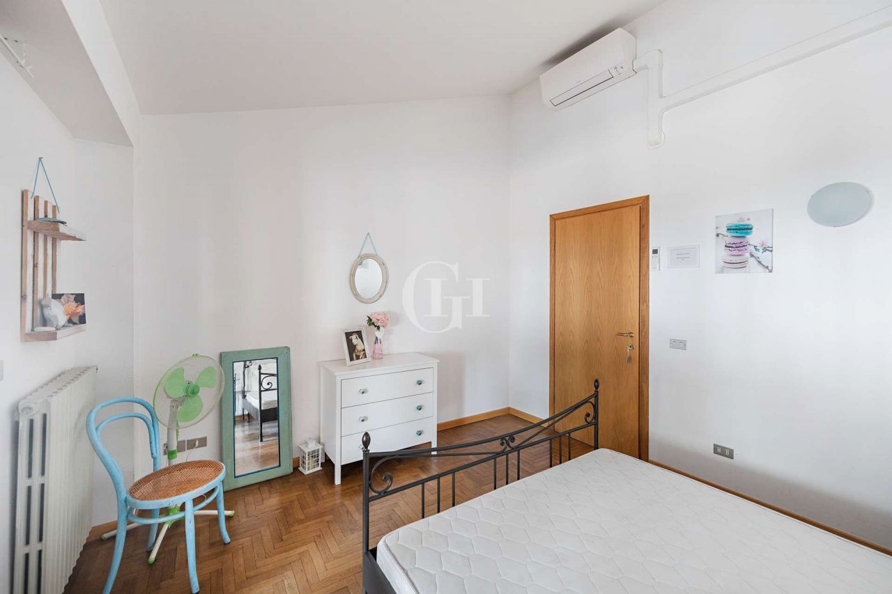 Апартаменты у озера Гарда, Италия, 110 м² - фото 10